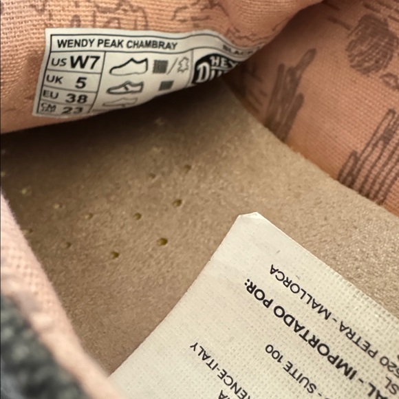 Hey Dude Wendy Peak Chambray Dark Gray Platform Loafer Shoes size 7 - Picture 9 of 9